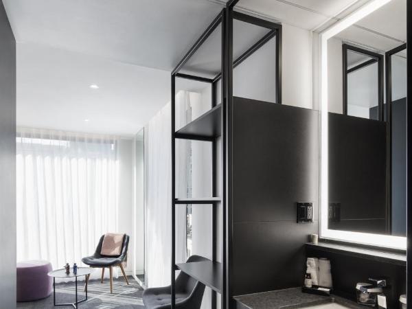 Hotel Monville : photo 5 de la chambre suite d'angle