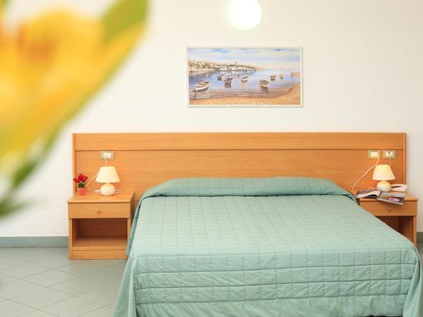 Hotel Soleado : photo 5 de la chambre chambre double avec balcon