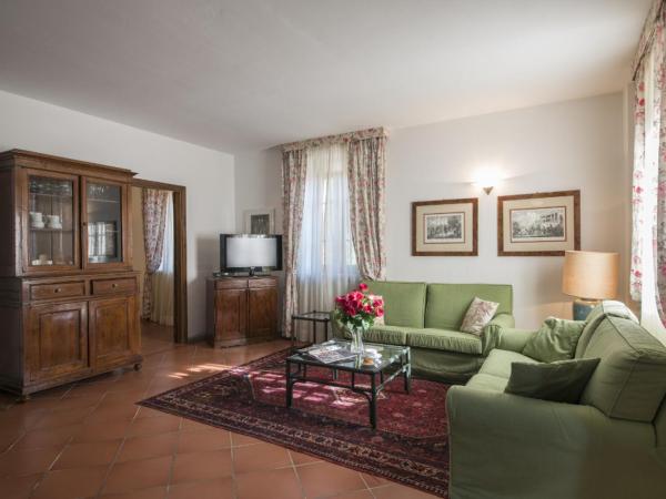 Villa Agostoli : photo 1 de la chambre appartement 4 chambres - duplex