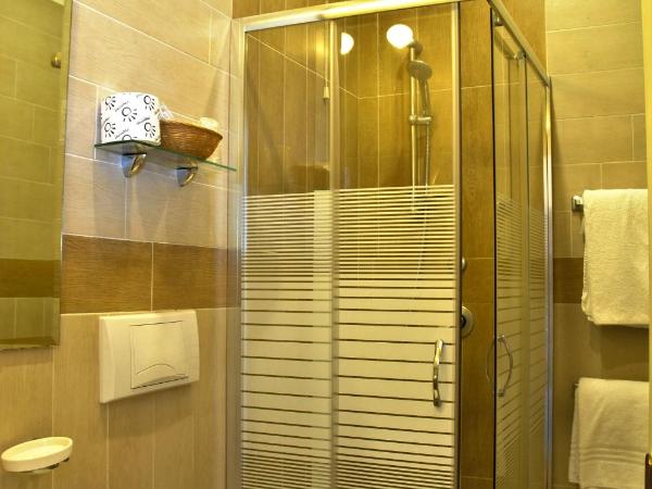 Hotel Villa Fiorita : photo 3 de la chambre chambre double avec balcon - vue sur mer