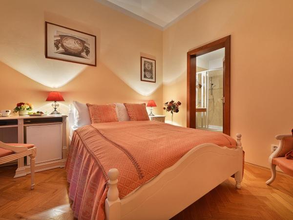 Boutique Hotel Constans : photo 2 de la chambre petite chambre double