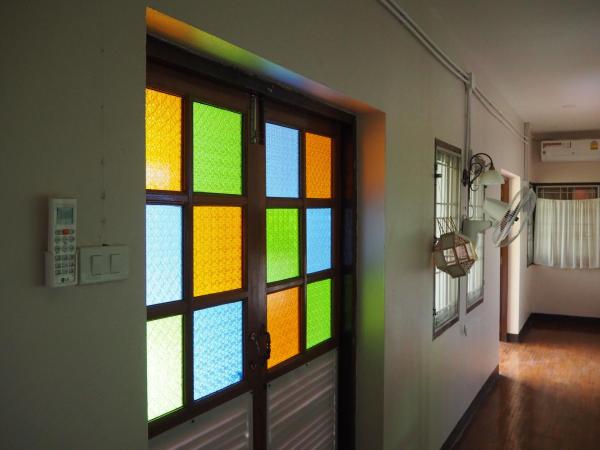 Insight Hostel : photo 2 de la chambre lit superposé dans dortoir pour femmes