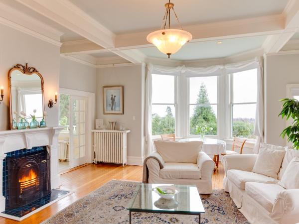 Fairholme Manor Inn : photo 3 de la chambre suite lit king-size - vue sur océan