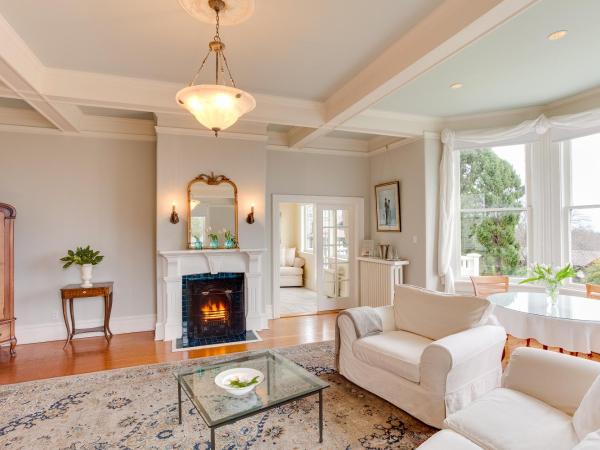 Fairholme Manor Inn : photo 1 de la chambre suite lit king-size - vue sur océan