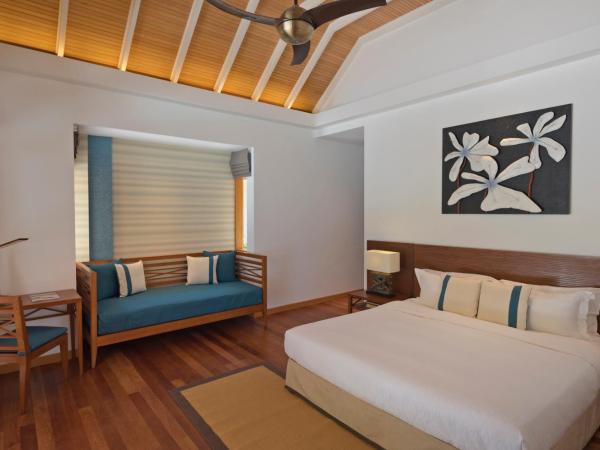 Kurumba Maldives : photo 2 de la chambre bungalow de luxe - bord de plage