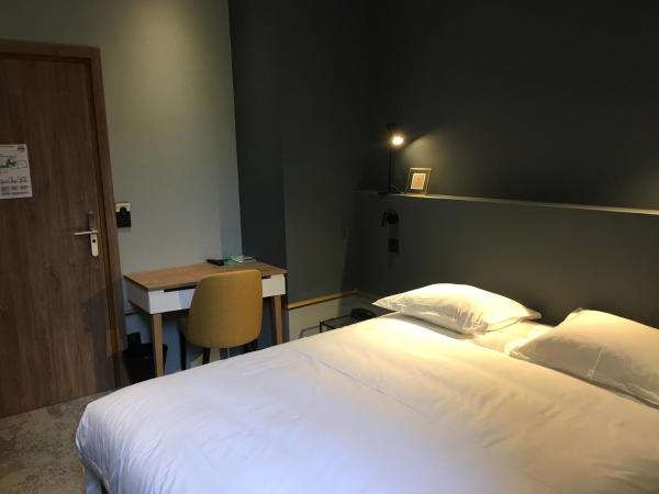 Hotel Brasserie Armoricaine : photo 4 de la chambre chambre double