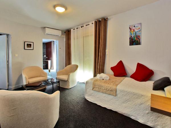 Hotel de Compostelle : photo 3 de la chambre suite familiale