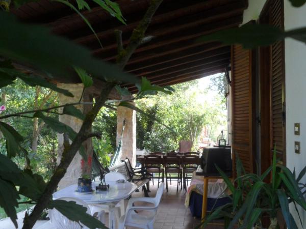 Locanda Delle Noci : photo 6 de la chambre appartement - vue sur jardin