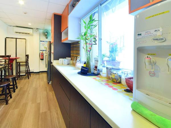 River City Inn : photo 1 de la chambre lit dans dortoir mixte de 4 lits