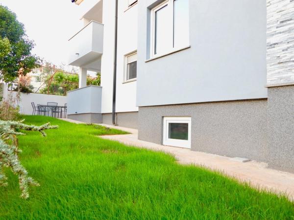 Apartments Mira : photo 8 de la chambre appartement avec terrasse