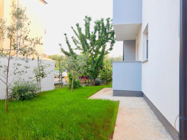 Apartments Mira : photo 9 de la chambre appartement avec terrasse