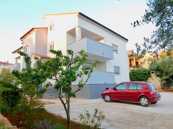 Apartments Mira : photo 10 de la chambre appartement avec terrasse