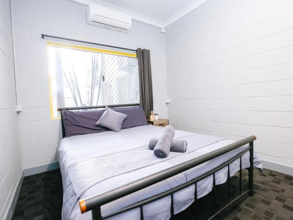 Mad Monkey Village : photo 2 de la chambre chambre double avec salle de bains privative