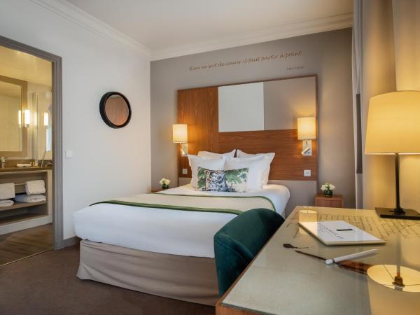 Hôtel Le Tourville by Inwood Hotels : photo 3 de la chambre chambre double ou lits jumeaux exécutive