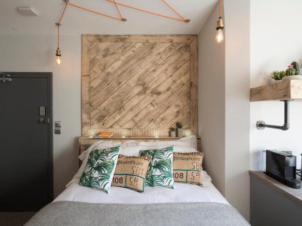 One Broad Street : photo 9 de la chambre chambre double avec salle de bains privative