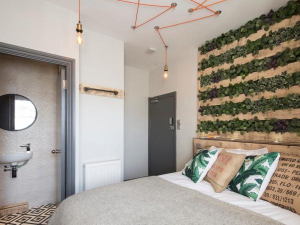 One Broad Street : photo 5 de la chambre chambre double avec salle de bains privative