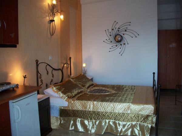 Villa Koronios : photo 2 de la chambre studio (2 adultes)