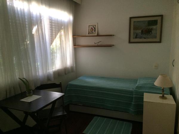 Comodita : photo 1 de la chambre chambre simple avec salle de bains privative