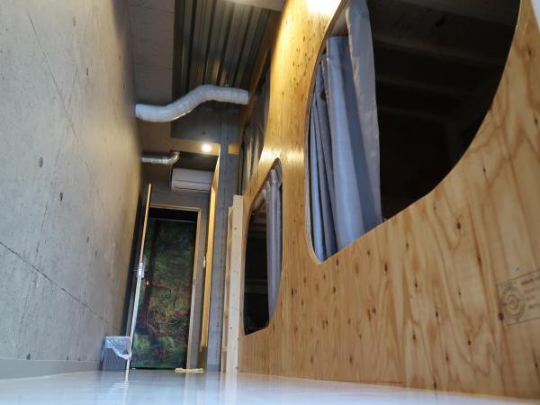 Picnic Hostel Osaka : photo 2 de la chambre chambre quadruple avec douche