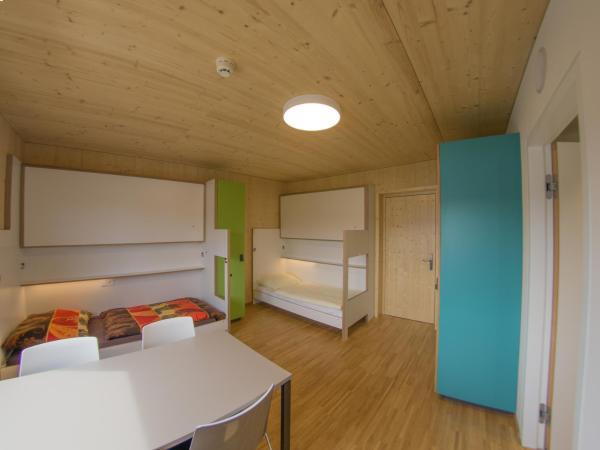 Hostel Salzburg-Wals : photo 3 de la chambre chambre lits jumeaux standard
