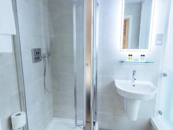 Oliver Plaza Hotel : photo 4 de la chambre chambre double