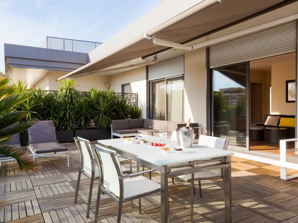 Nehô Suites Cannes Croisette : photo 1 de la chambre suite présidentielle avec terrasse