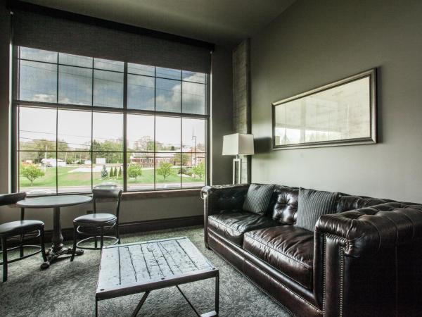 Ironworks Hotel Indy : photo 2 de la chambre chambre lit king-size deluxe