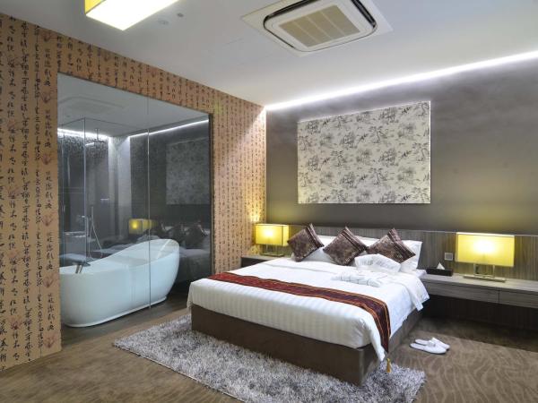 Bliss Hotel Singapore : photo 9 de la chambre suite double