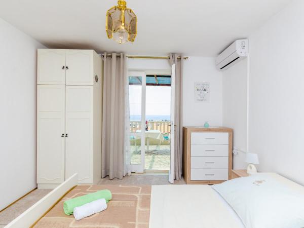 Rooms Nikola : photo 5 de la chambre chambre double avec terrasse - vue sur mer