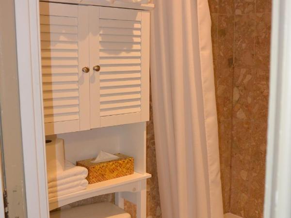 Manoir Sainte Genevieve : photo 9 de la chambre chambre double avec 2 lits doubles