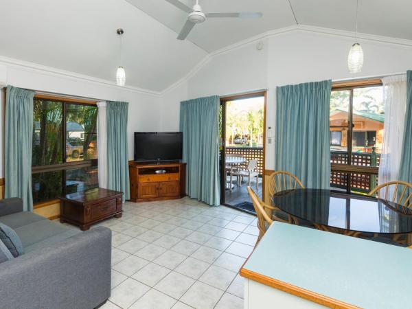 Ingenia Holidays Cairns Coconut : photo 3 de la chambre villa 2 chambres avec baignoire spa