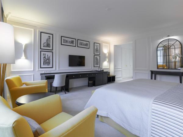 Boutique Hotel Corso : photo 7 de la chambre chambre double ou lits jumeaux - vue sur ville
