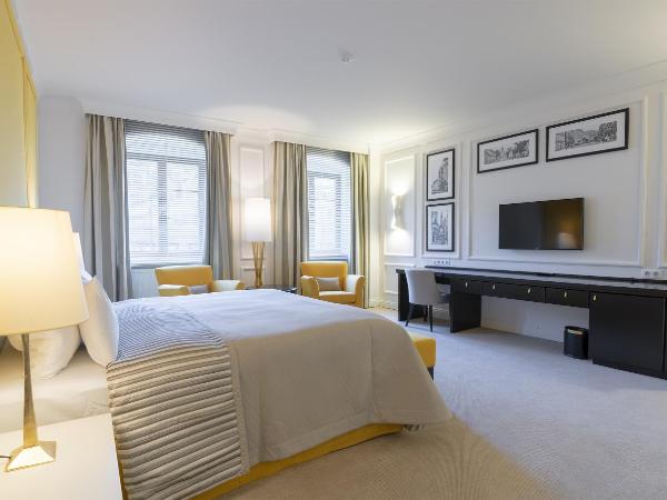 Boutique Hotel Corso : photo 8 de la chambre chambre double ou lits jumeaux - vue sur ville