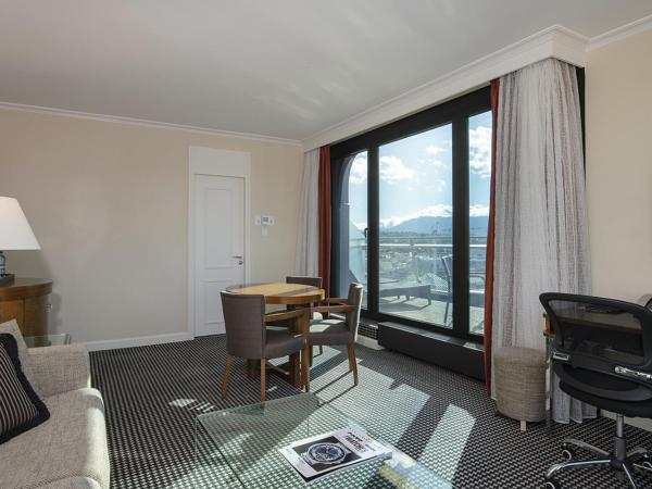 Warwick Geneva : photo 4 de la chambre suite penthouse avec terrasse