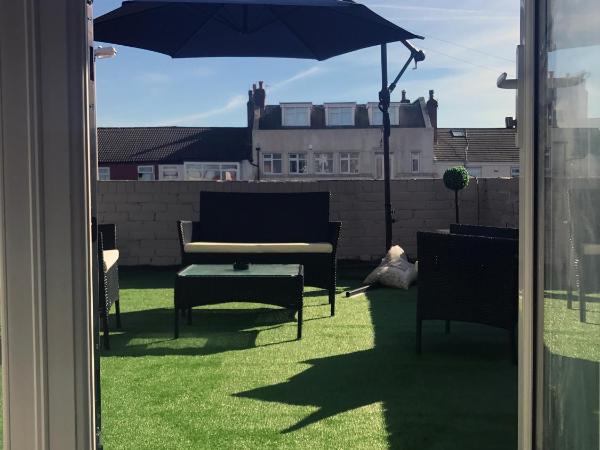 Seafront419 By Seafront Collection : photo 2 de la chambre cosy room with terrace (no sea view)