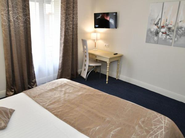 Le Renaissance : photo 2 de la chambre chambre lit king-size
