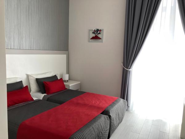 Chiaia Guest House : photo 4 de la chambre chambre lits jumeaux