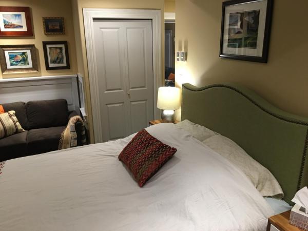 Robert Porter House Inn : photo 4 de la chambre suite lit queen-size deluxe
