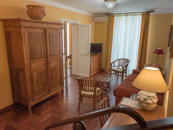 palazzo pantaleo : photo 4 de la chambre suite avec balcon