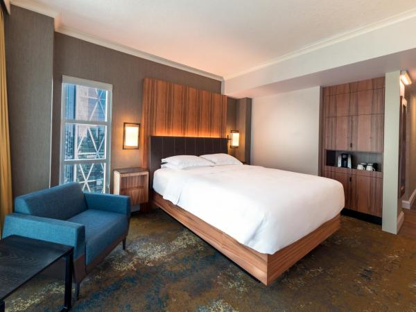 Hyatt Regency Calgary : photo 4 de la chambre chambre d'angle lit king-size