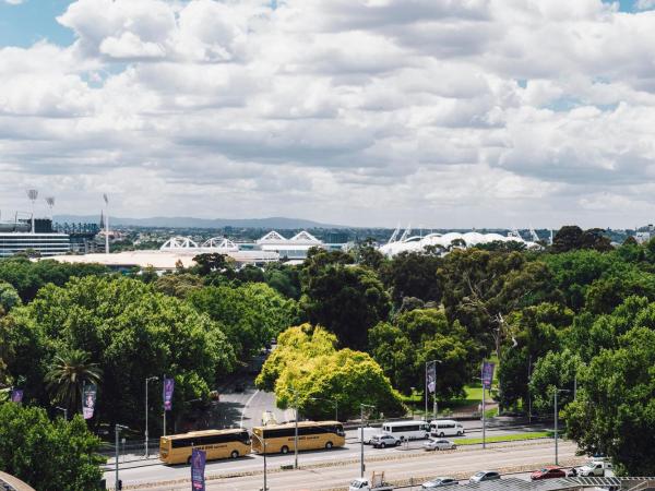Quay West Suites Melbourne : photo 4 de la chambre suite 1 chambre deluxe avec balcon - Étages 10 à 15