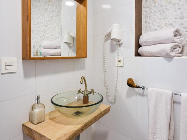 Rooms Vita : photo 6 de la chambre chambre lit queen-size avec balcon