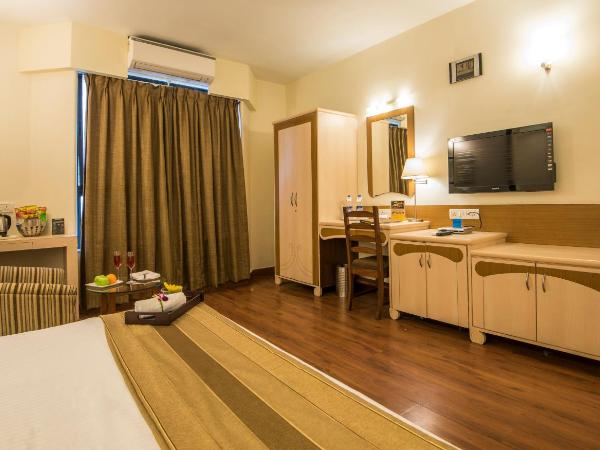 Hotel Park Central Comfort- E- Suites : photo 8 de la chambre premium double or twin bed