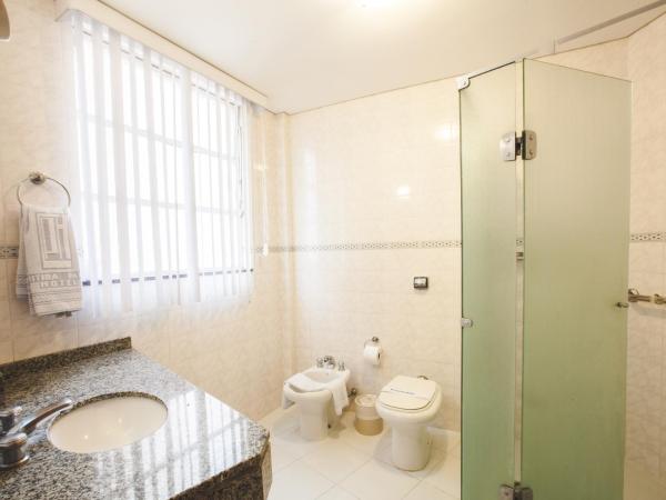 Curitiba Palace Hotel : photo 2 de la chambre chambre lits jumeaux deluxe