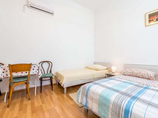 Apartmani Rina : photo 10 de la chambre studio - vue sur mer