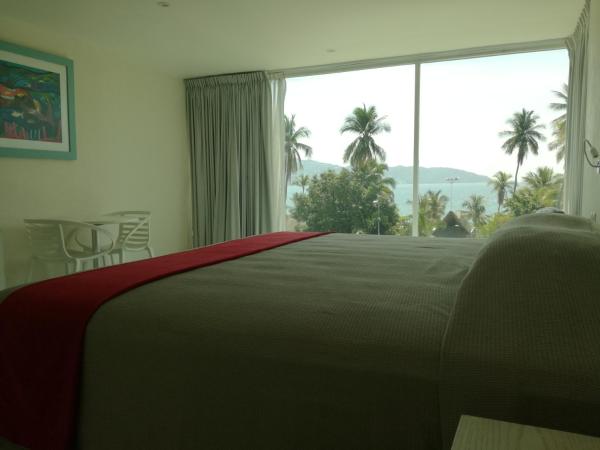 We Hotel Acapulco : photo 8 de la chambre chambre lit king-size - vue côtière 