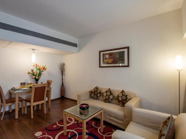 Park Ornate Hotel : photo 5 de la chambre suite