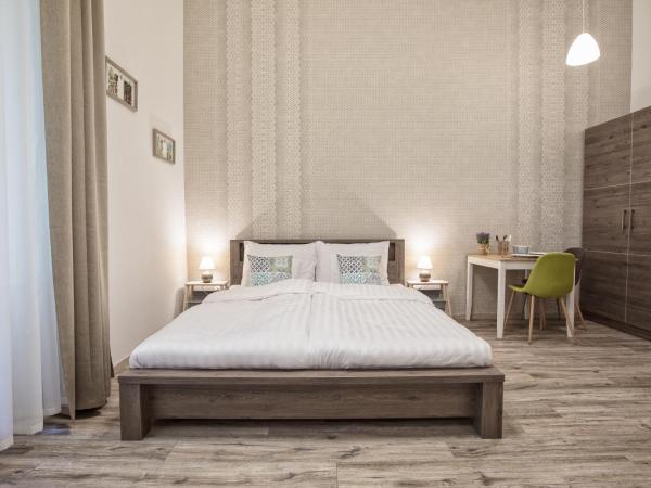 Budapest Passage 1 : photo 6 de la chambre grande chambre double