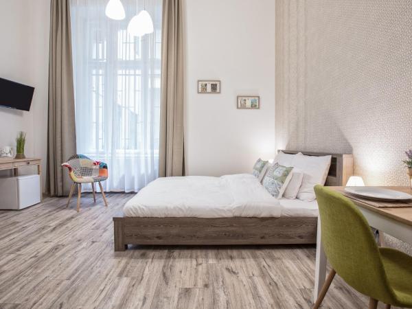 Budapest Passage 1 : photo 5 de la chambre grande chambre double