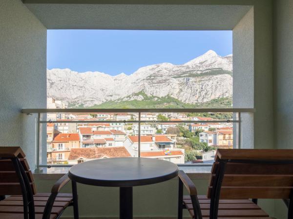 Hotel Park Makarska : photo 3 de la chambre chambre double standard avec balcon - vue sur parc